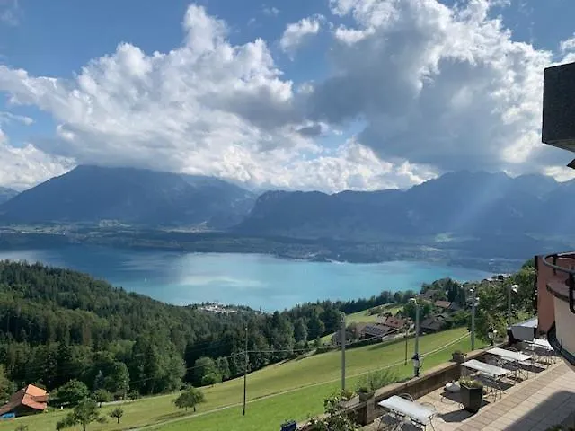 Haltenegg Szálloda *